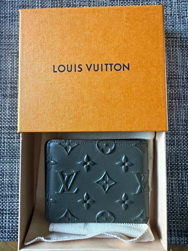 Louis Vuitton Monogram Canvas Bifold Wallet